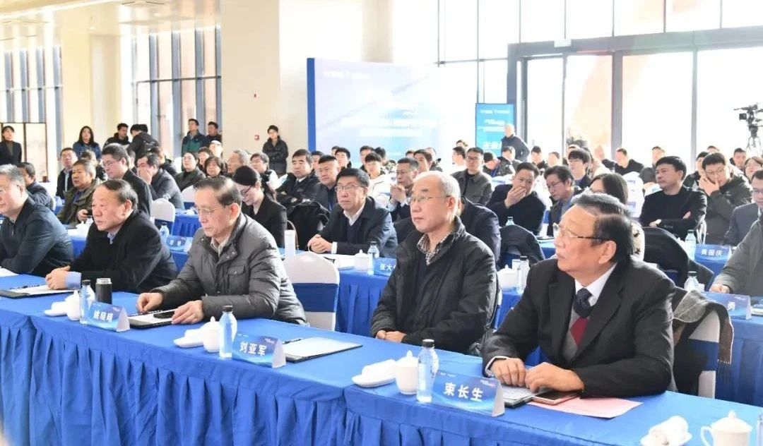 2024江蘇汽車(chē)流通行業(yè)發(fā)展大會(huì)成功召開(kāi)，同期舉辦“蘇新消費(fèi)·汽車(chē)享購(gòu)全省行暨新能源汽車(chē)下鄉(xiāng)活動(dòng)”